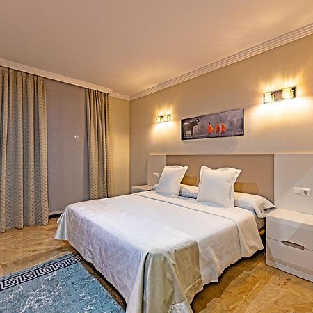 Marina Luxury Apartment Estepona Eksteriør bilde