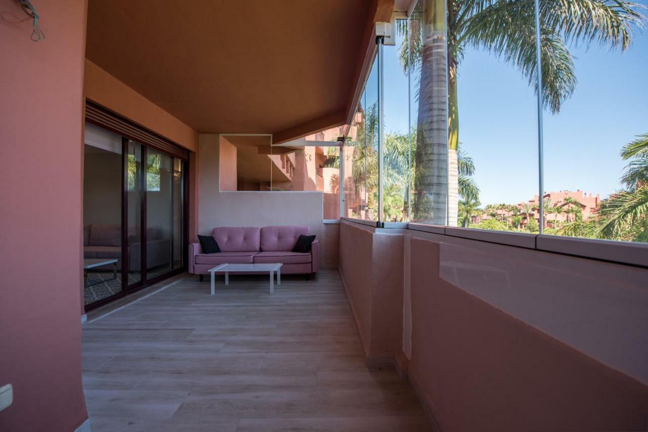 Marina Luxury Apartment Estepona Eksteriør bilde