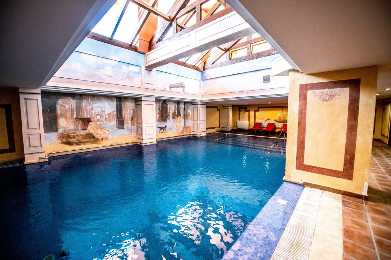 Marina Luxury Apartment Estepona Eksteriør bilde